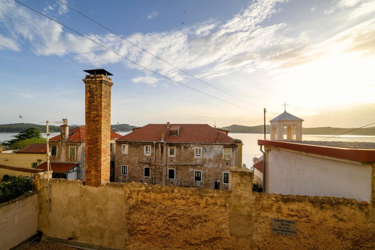 On The Rock Apartments Šibenik Exterior foto